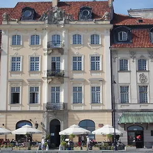 Goscinne Dom Literatury Bed and breakfast Varsovia